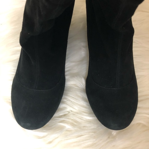 BCBG PLATFORM BOOTIES SIZE 7B - Picture 5 of 6